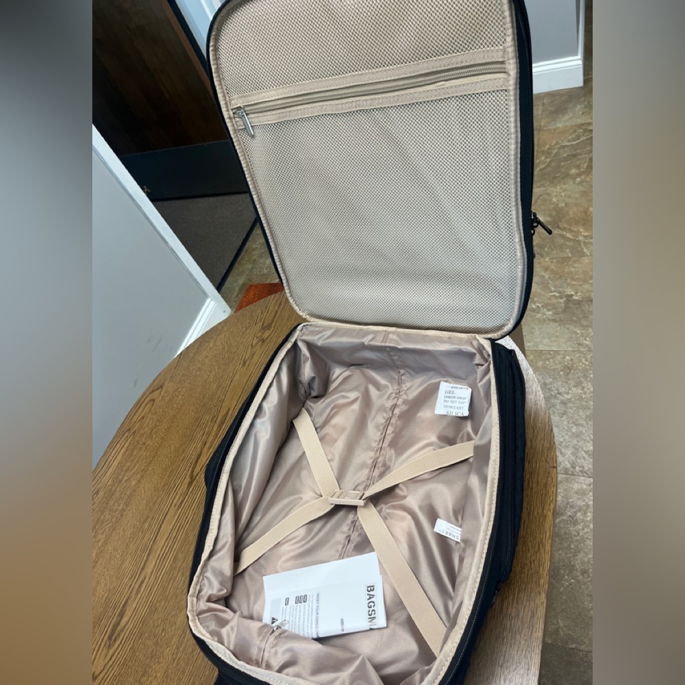 BAGSMART Black Rolling Backpack Carryon - Picture 8 of 8